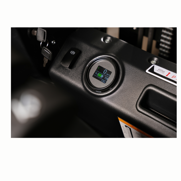 SEF1530 electric forklift